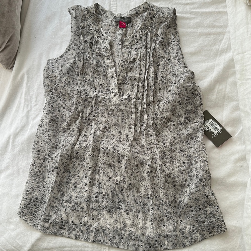 Vince Camuto grey floral blouse